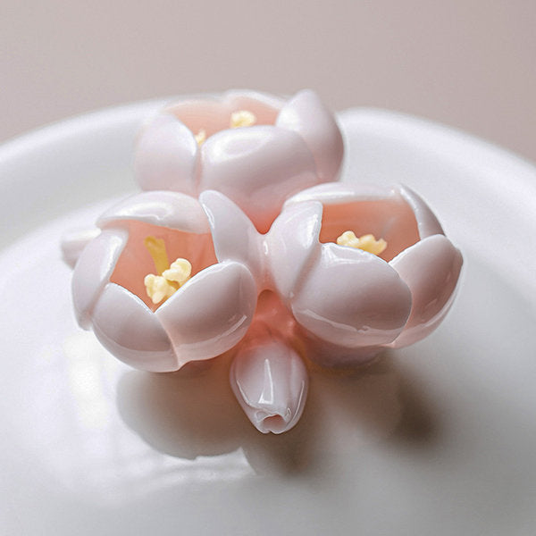 Elegant Floral Travel Tea Set - White - Pink - Compact and Portable - Perfect for travel