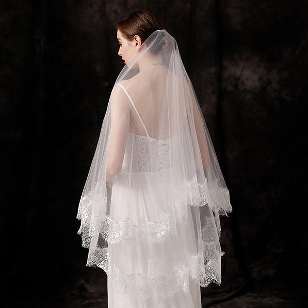 Elegant Double Layer Bridal Veil - Romantic Wedding - Delicate Lace Trim